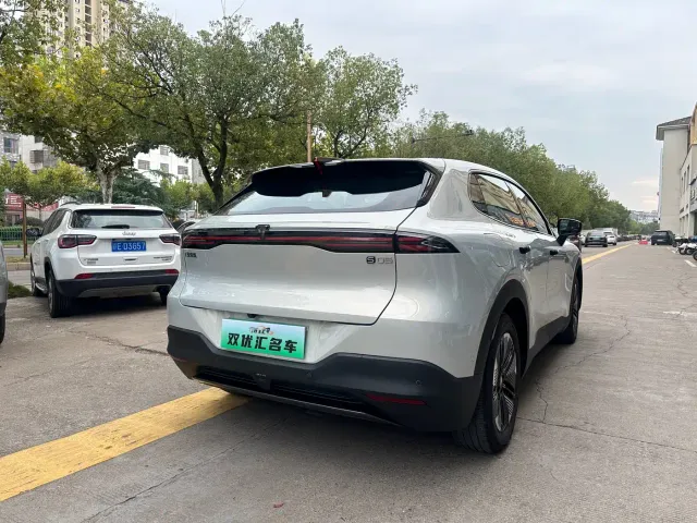 Deepal S05 — Фото автомобиля 7