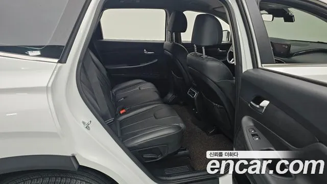 Hyundai Santa Fe New — Фото автомобиля 11
