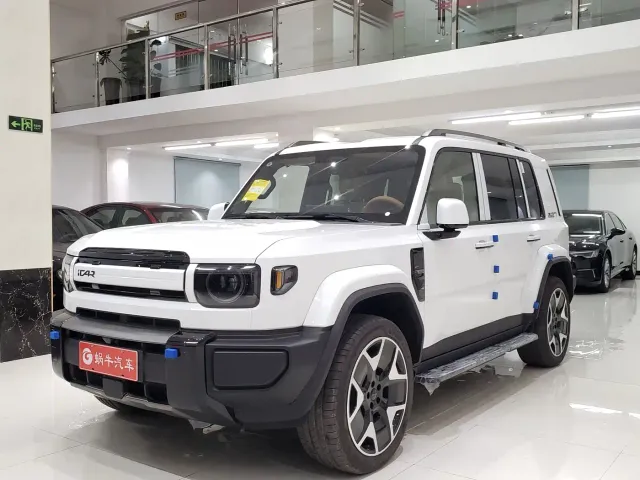 Фотография автомобиля — iCAR V27