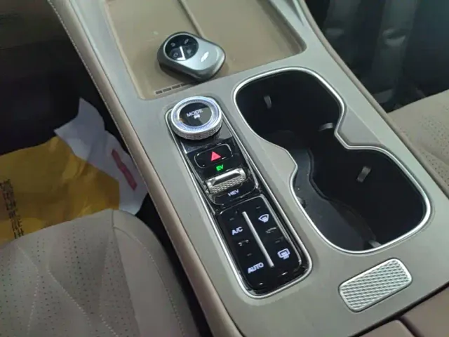 Chery Fengyun T8 — Фото автомобиля 13