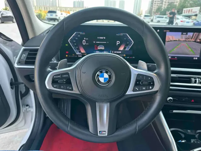 BMW 3 Series — Фото автомобиля 13