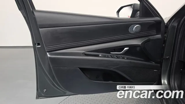 Hyundai Avante CN7 — Фото автомобиля 13