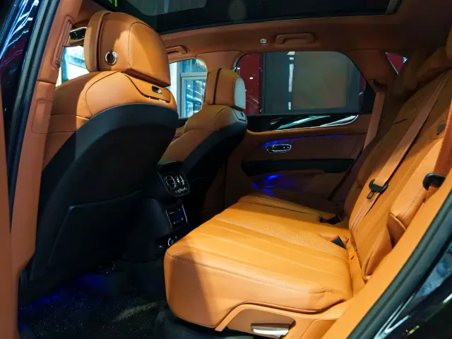 Bentley Bentayga — Фото автомобиля 22