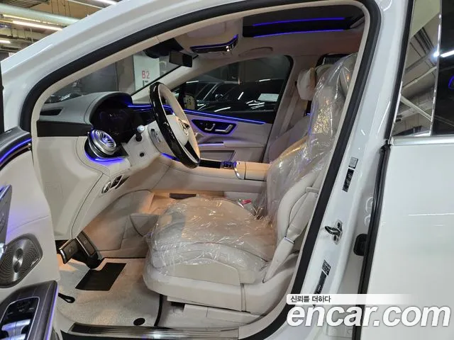 Mercedes-Benz EQS — Фото автомобиля 14