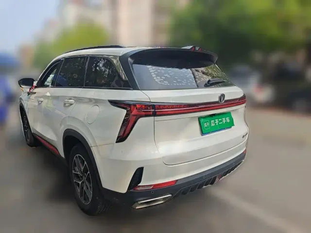 Changan CS75 Plus — Фото автомобиля 4