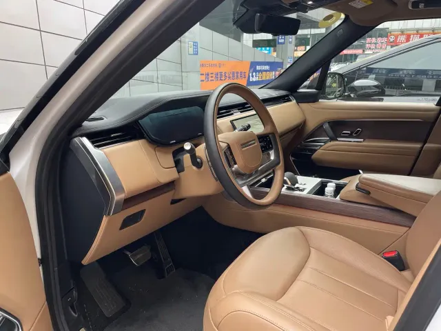 Land Rover Range Rover — Фото автомобиля 4