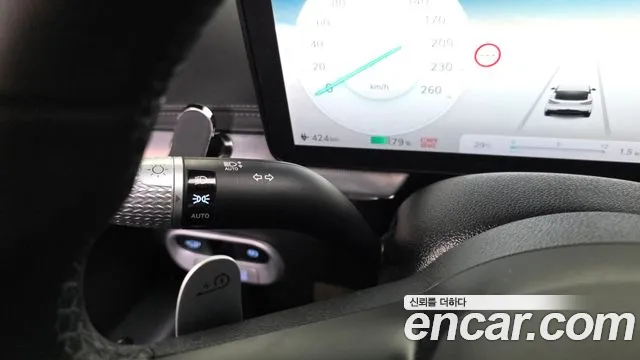 Genesis GV60 — Фото автомобиля 25