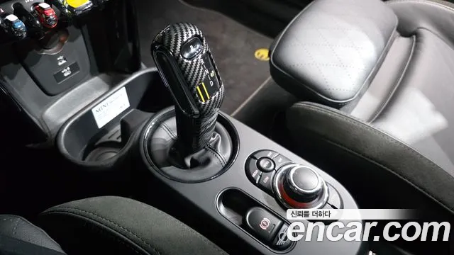 MINI Cooper Cooper Electric — Фото автомобиля 9