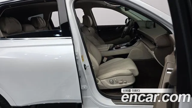 Genesis GV80 — Фото автомобиля 16