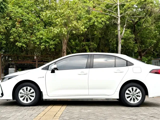 Toyota Corolla — Фото автомобиля 4