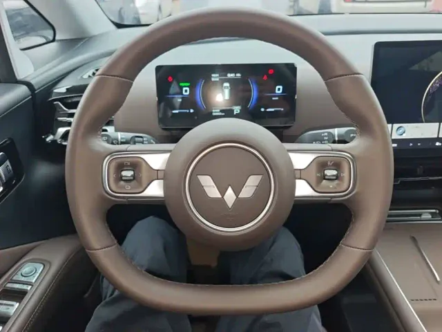 Wuling Starlight 730 — Фото автомобиля 10