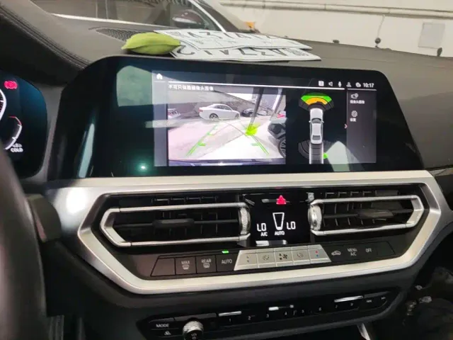 BMW 3 Series — Фото автомобиля 8
