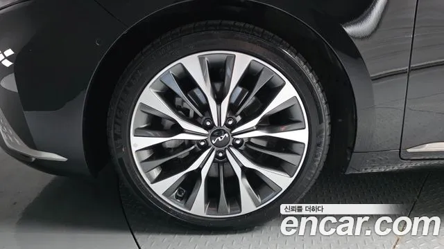 Kia K8 2.5 Бензин 2WD — Фото автомобиля 5