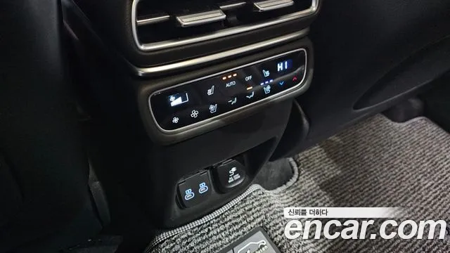 Genesis GV80 2.5T Бензин 2WD — Фото автомобиля 17