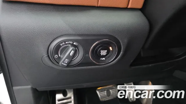 Maserati Levante — Фото автомобиля 18