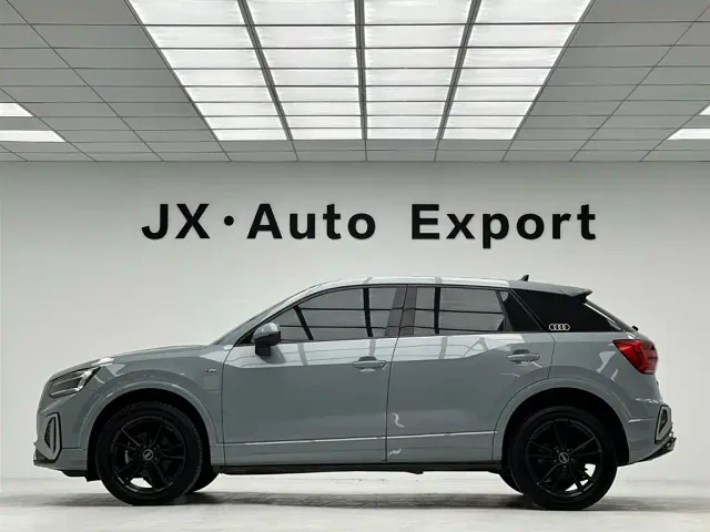 Audi Q2L — Фото автомобиля 8