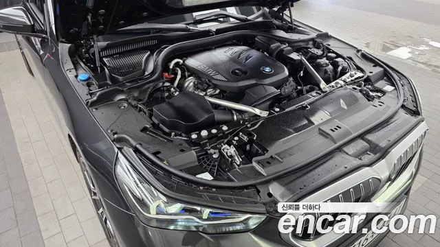 BMW 5-Series 5 серия (G60) 523d xDrive M Sport — Фото автомобиля 6
