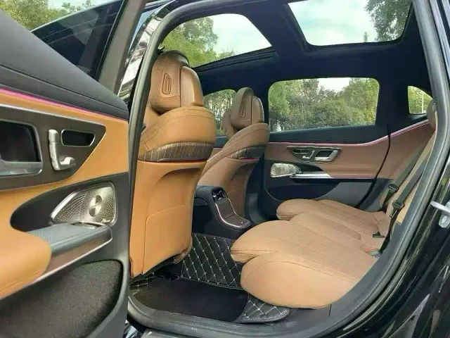 Mercedes-Benz E-Class — Фото автомобиля 6