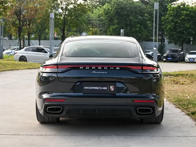 Porsche Panamera — Фото автомобиля 5
