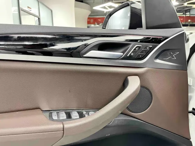 BMW X3 — Фото автомобиля 13