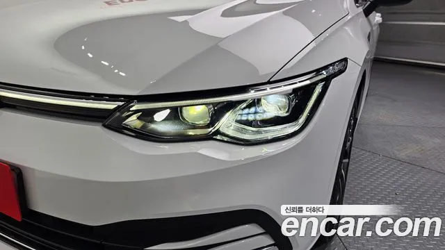 Volkswagen Golf Golf 8 поколение 2.0 TDI Prestige — Фото автомобиля 22