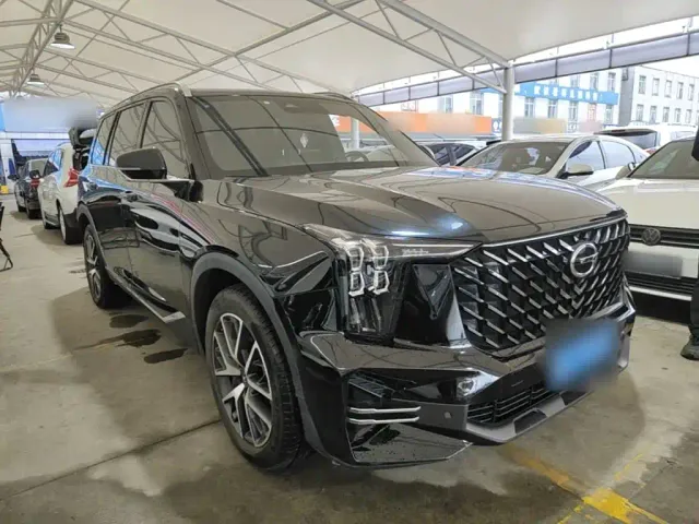 GAC Trumpchi GS8 — Фото автомобиля 3