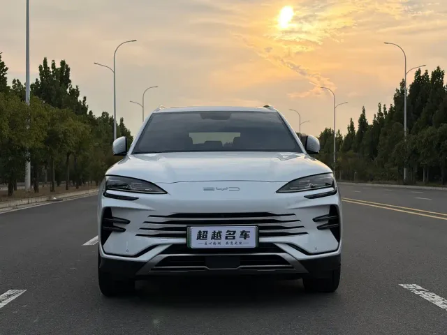 BYD Song PLUS — Фото автомобиля 2
