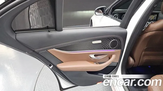 Mercedes-Benz E-Class W213 — Фото автомобиля 14