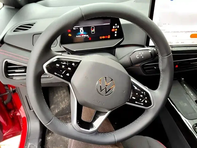 Volkswagen ID.3 — Фото автомобиля 10