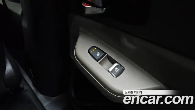 Kia Carnival — Фото автомобиля 19