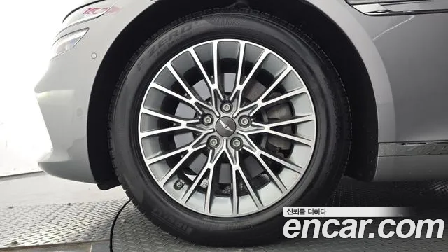 Genesis G80 RG3 — Фото автомобиля 5