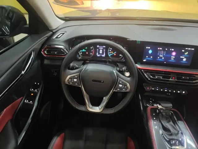 Changan Oushang X5 — Фото автомобиля 10