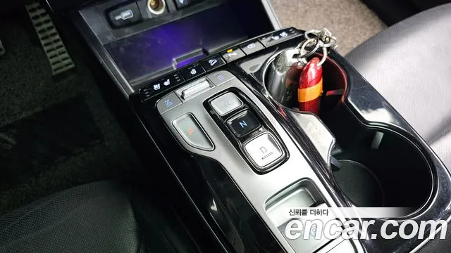 Hyundai Tucson Tucson (NX4) Бензин 1.6 Turbo 4WD — Фото автомобиля 9