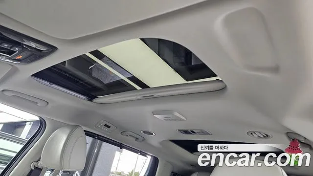 Kia Carnival 4th Gen — Фото автомобиля 22