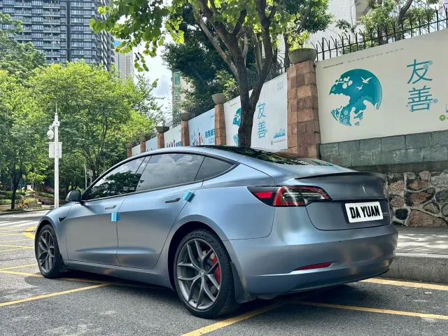 Tesla Model 3 2022 Performance High-Performance AWD — Фото автомобиля 16