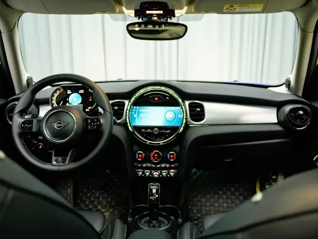 MINI Hatch — Фото автомобиля 6