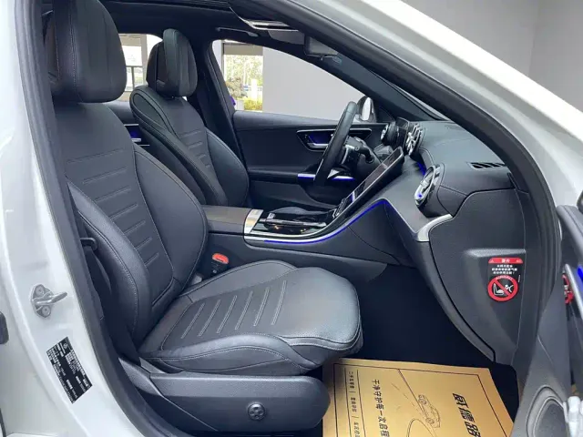 Mercedes-Benz C-Class — Фото автомобиля 20