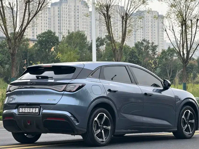 BYD Seal 06 GT — Фото автомобиля 3