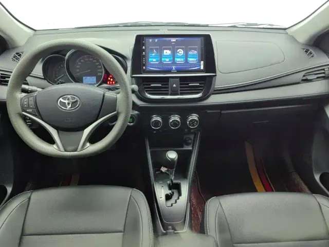 Toyota Vios — Фото автомобиля 12