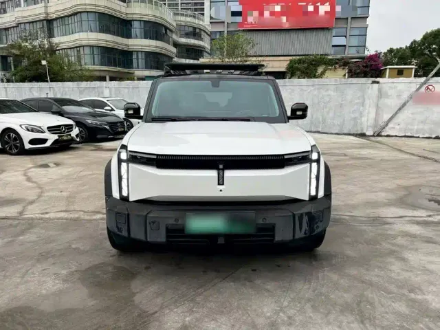 iCAR 03 — Фото автомобиля 2