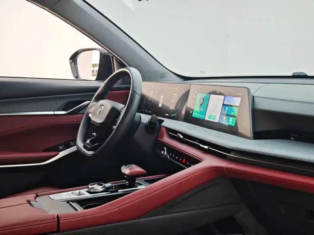 Changan CS75 Plus — Фото автомобиля 11