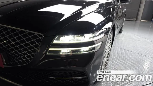 Genesis G80 Бензин 2.5 турбо AWD — Фото автомобиля 20