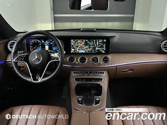 Mercedes-Benz E-Class — Фото автомобиля 7