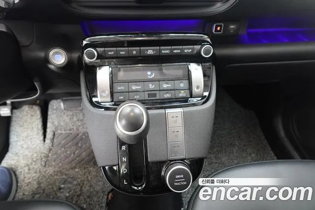 Hyundai Casper — Фото автомобиля 12