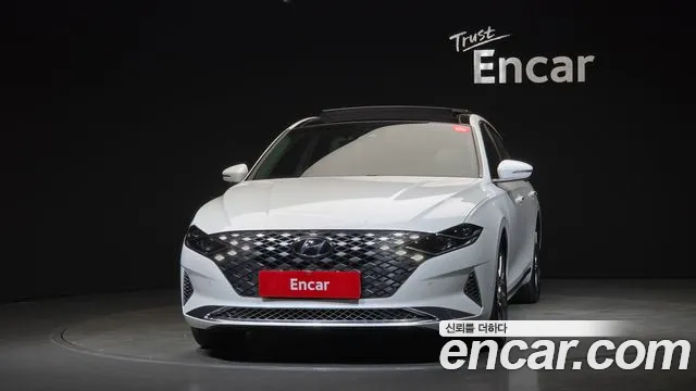 Hyundai Grandeur — Фото автомобиля 3