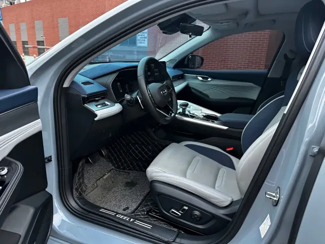 Geely Xingrui — Фото автомобиля 4