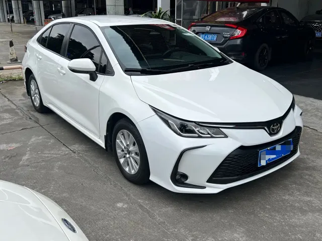 Toyota Corolla — Фото автомобиля 3