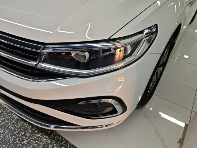 Volkswagen Bora — Фото автомобиля 23