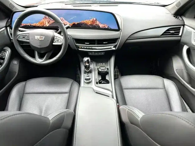 Cadillac CT5 — Фото автомобиля 5