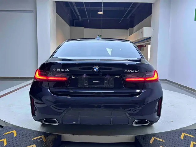 BMW 3 Series — Фото автомобиля 4
